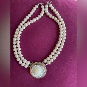 Val Colbert pearl button necklace - Chanel